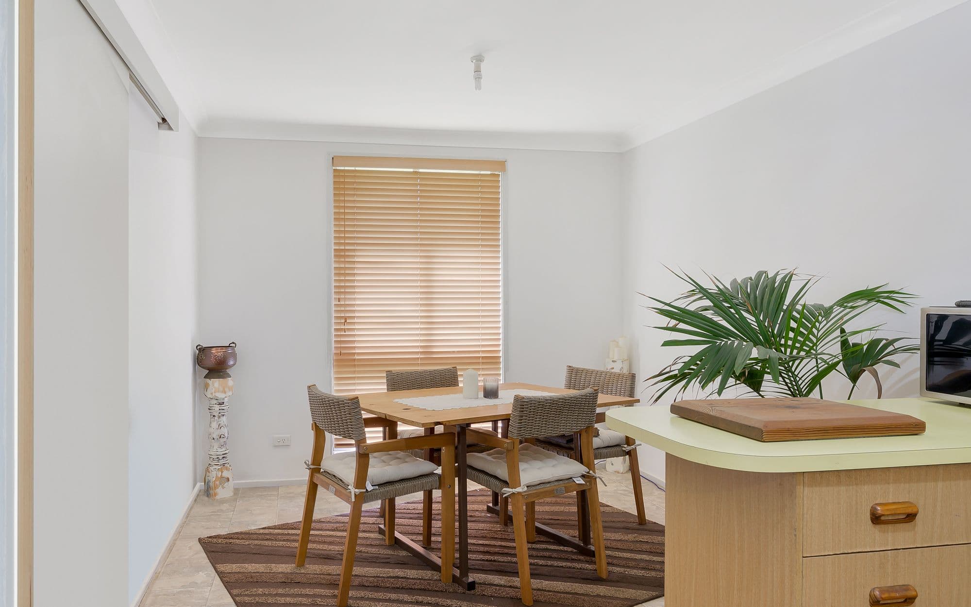34 Lorenzo Crescent, Rosemeadow NSW 2560, Rosemeadow - Thumbnail 3