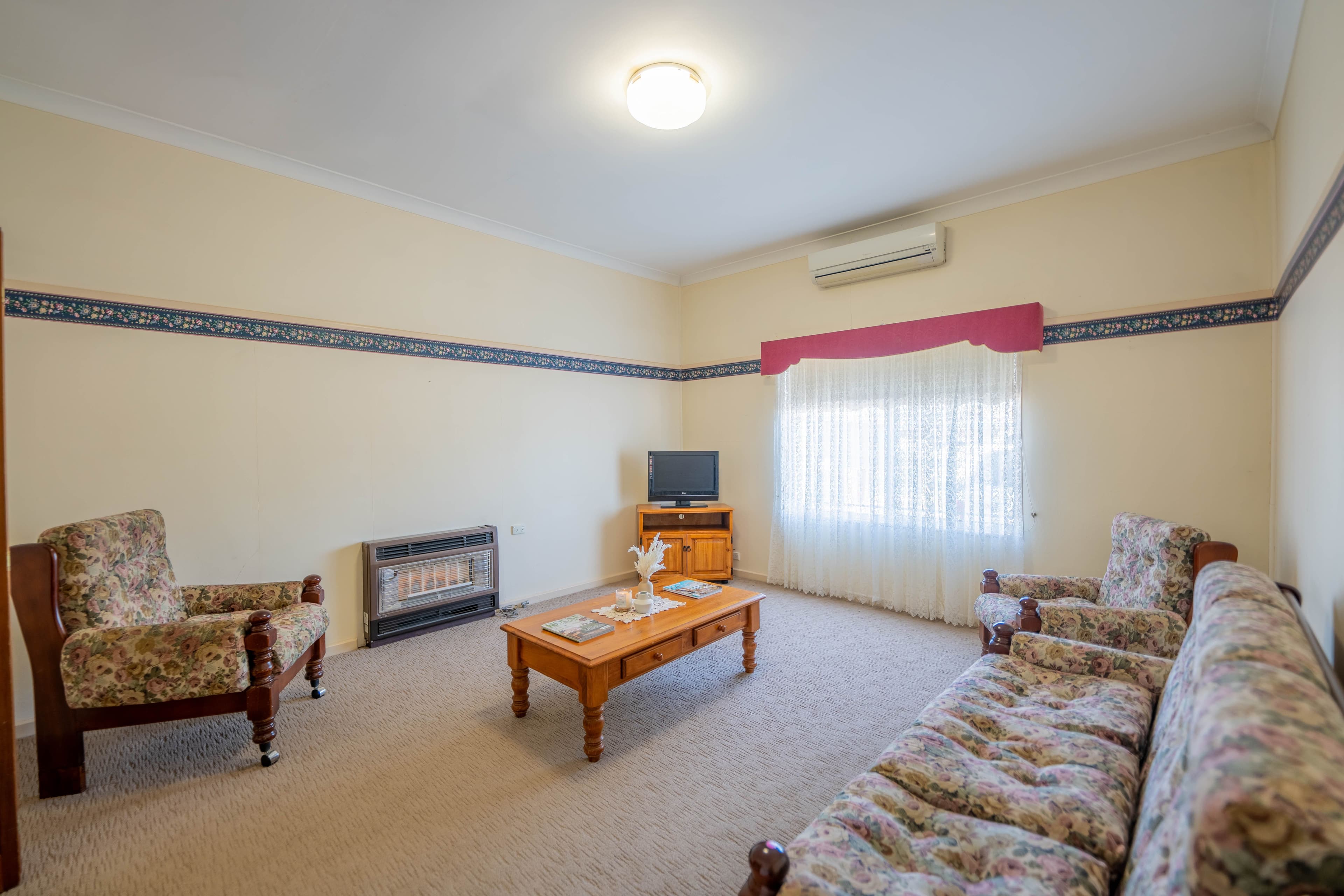 1 Camp Street, West Wyalong NSW 2671, West Wyalong - Thumbnail 4