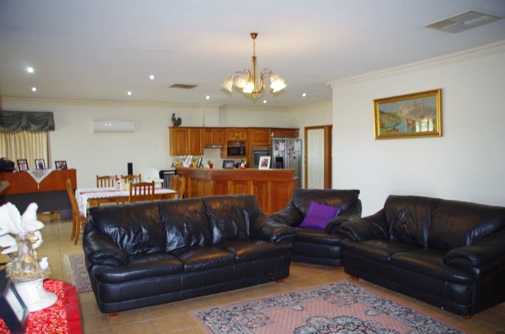 237 Arumpo Street, RENMARK SA 5341, Renmark West - Thumbnail 7