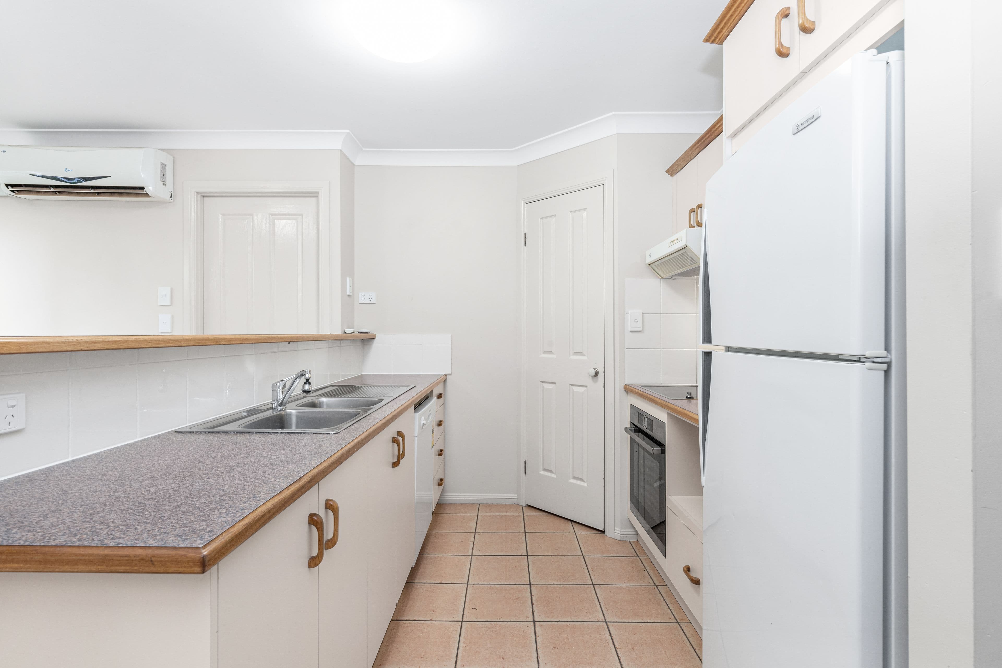 14 School Road, Stafford QLD 4053, Stafford - Thumbnail 6