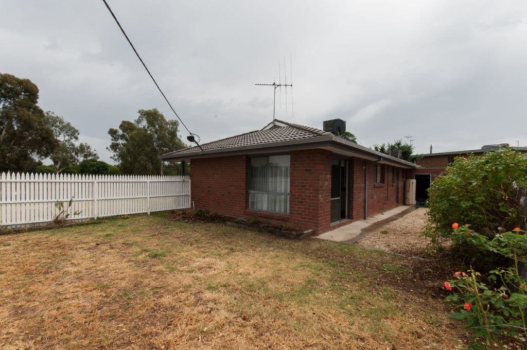 2 Orr Street, Yarrawonga VIC 3730, Yarrawonga - Thumbnail 5