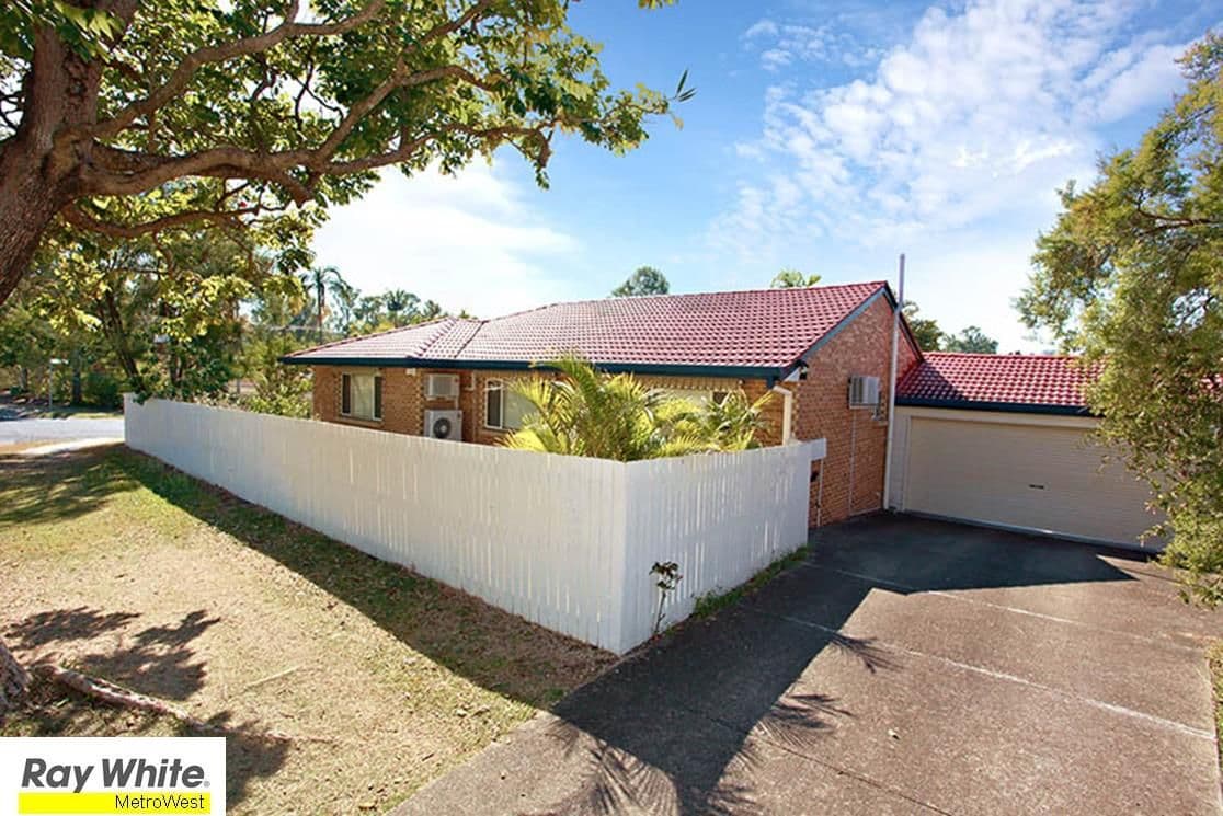 1 Naver Street, MIDDLE PARK QLD 4074, Middle Park - Thumbnail 2