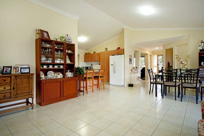 4 Bedroff Street, UPPER COOMERA QLD 4209, Upper Coomera - Thumbnail 7