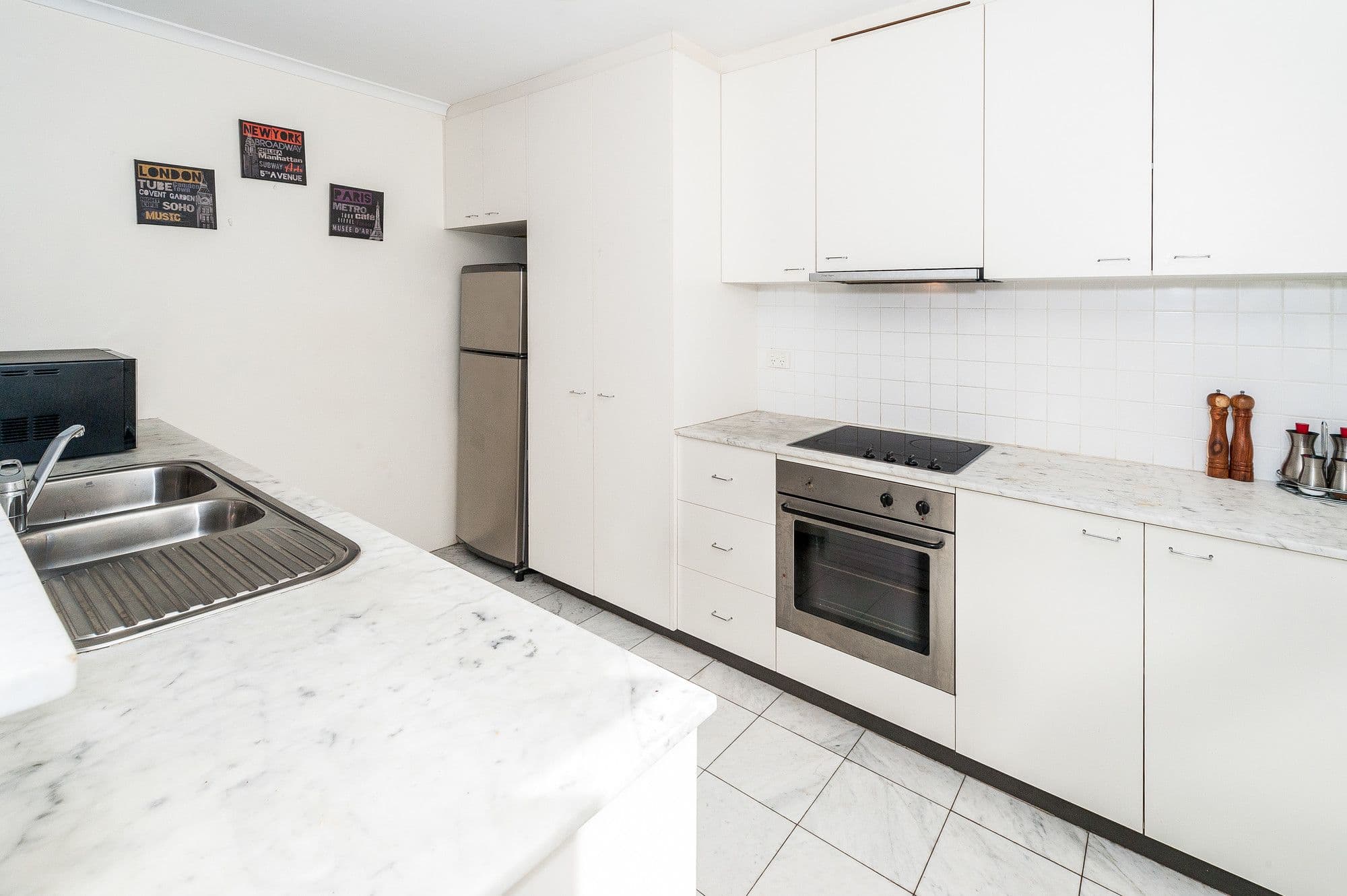 1 Gloucester Place, Kensington NSW 2033, Kensington - Thumbnail 3
