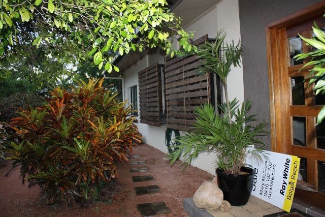 20 Coral  Street, SAUNDERS BEACH QLD 4818, Saunders Beach - Thumbnail 2