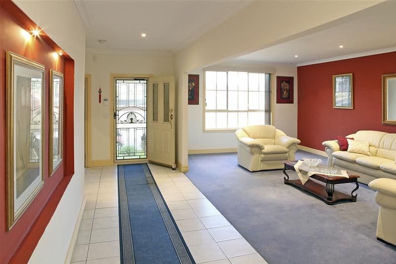 11 Lyons Rise, SOUTH MORANG VIC 3752, South Morang - Thumbnail 3