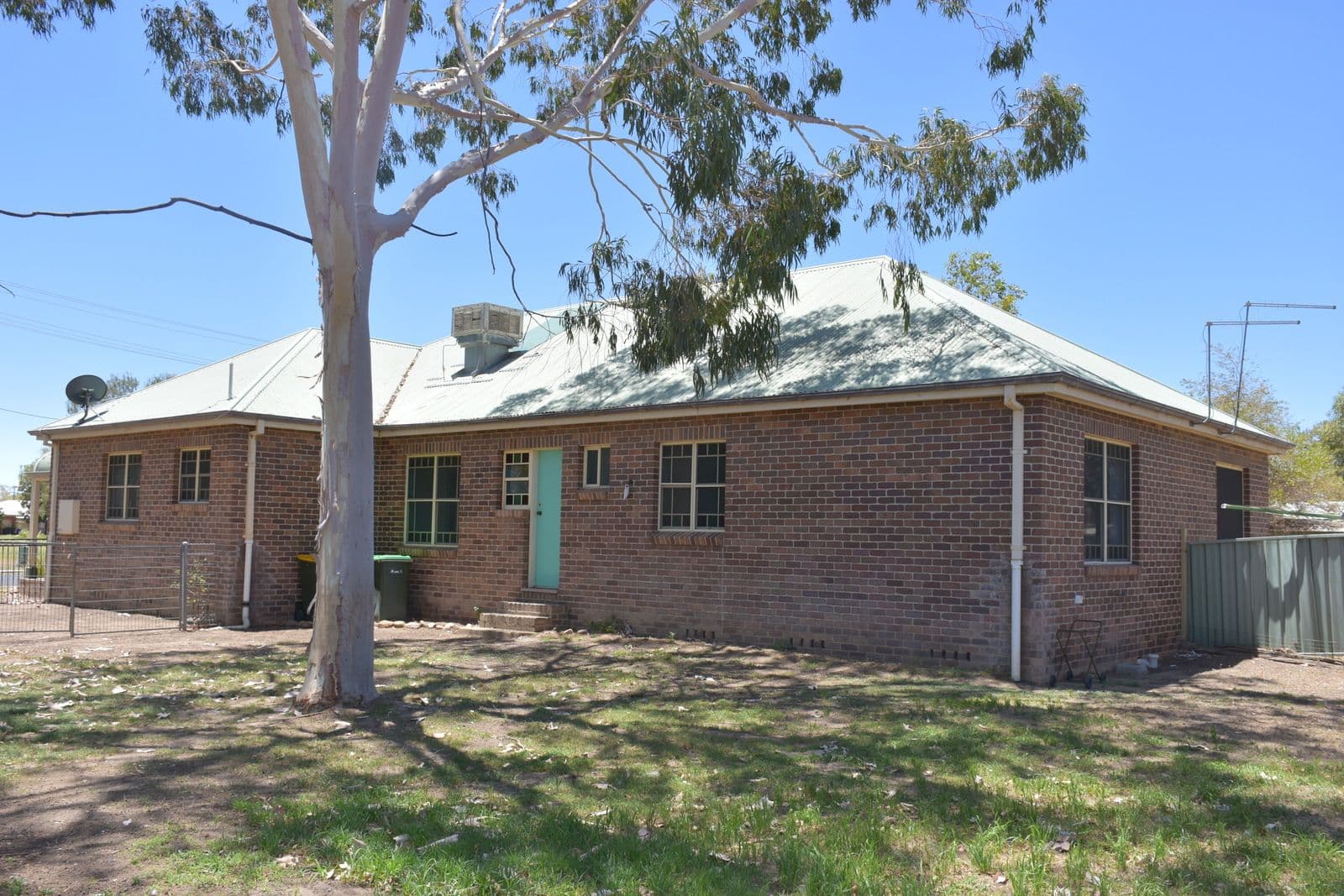 61B Jacaranda Drive, Moree NSW 2400, Moree - Thumbnail 2