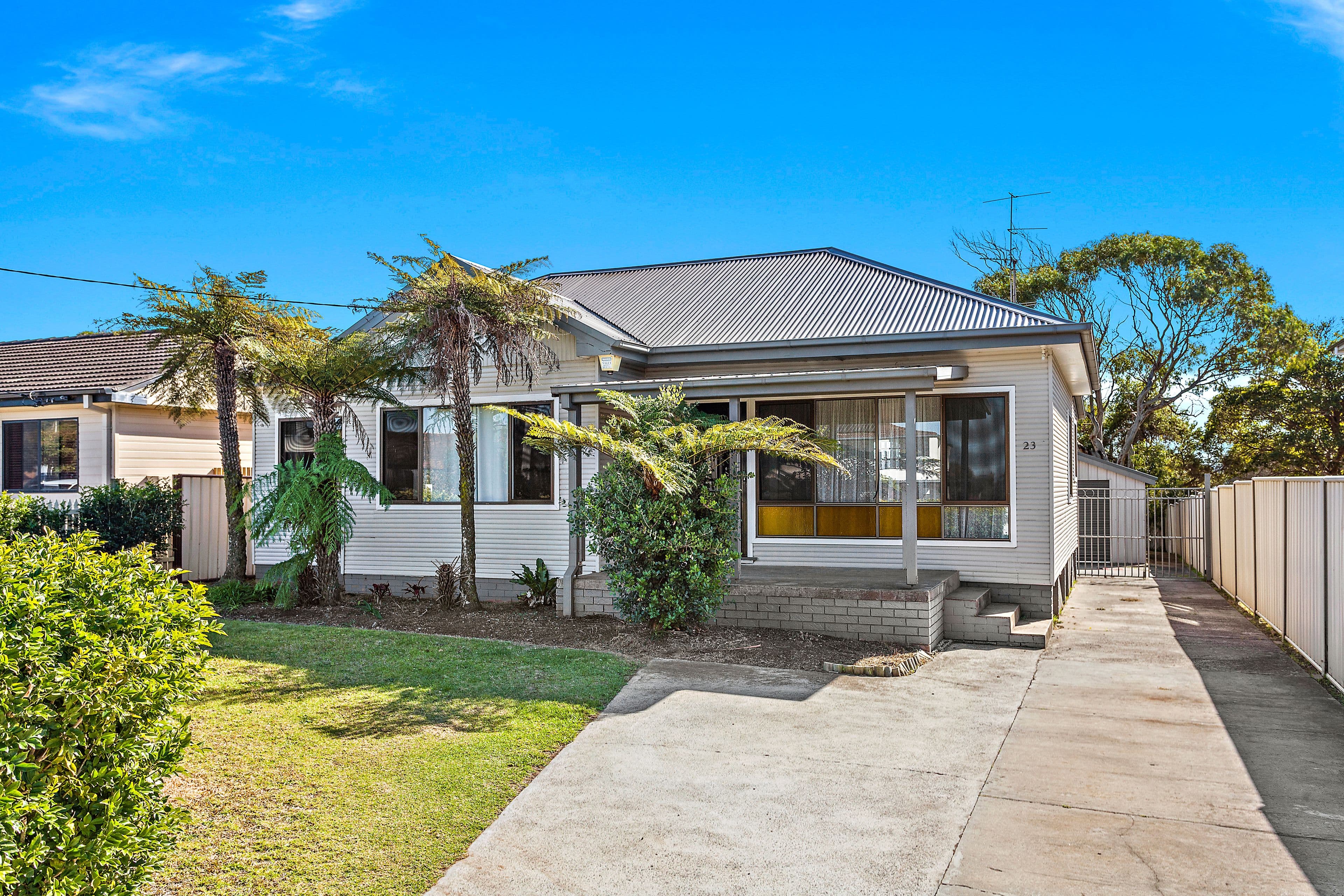 23 Bass Street, Barrack Heights - Image 1