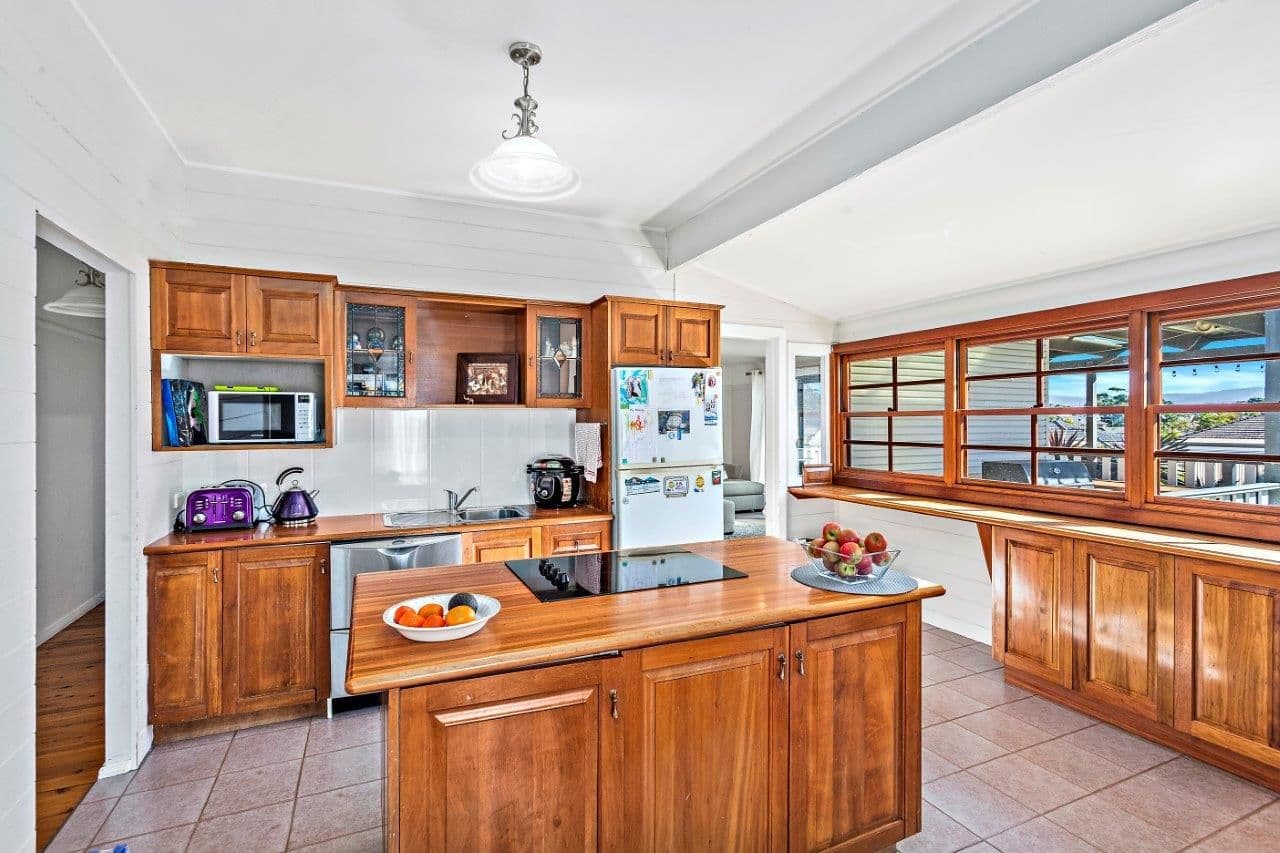 23 Bass Street, Barrack Heights - Thumbnail 2