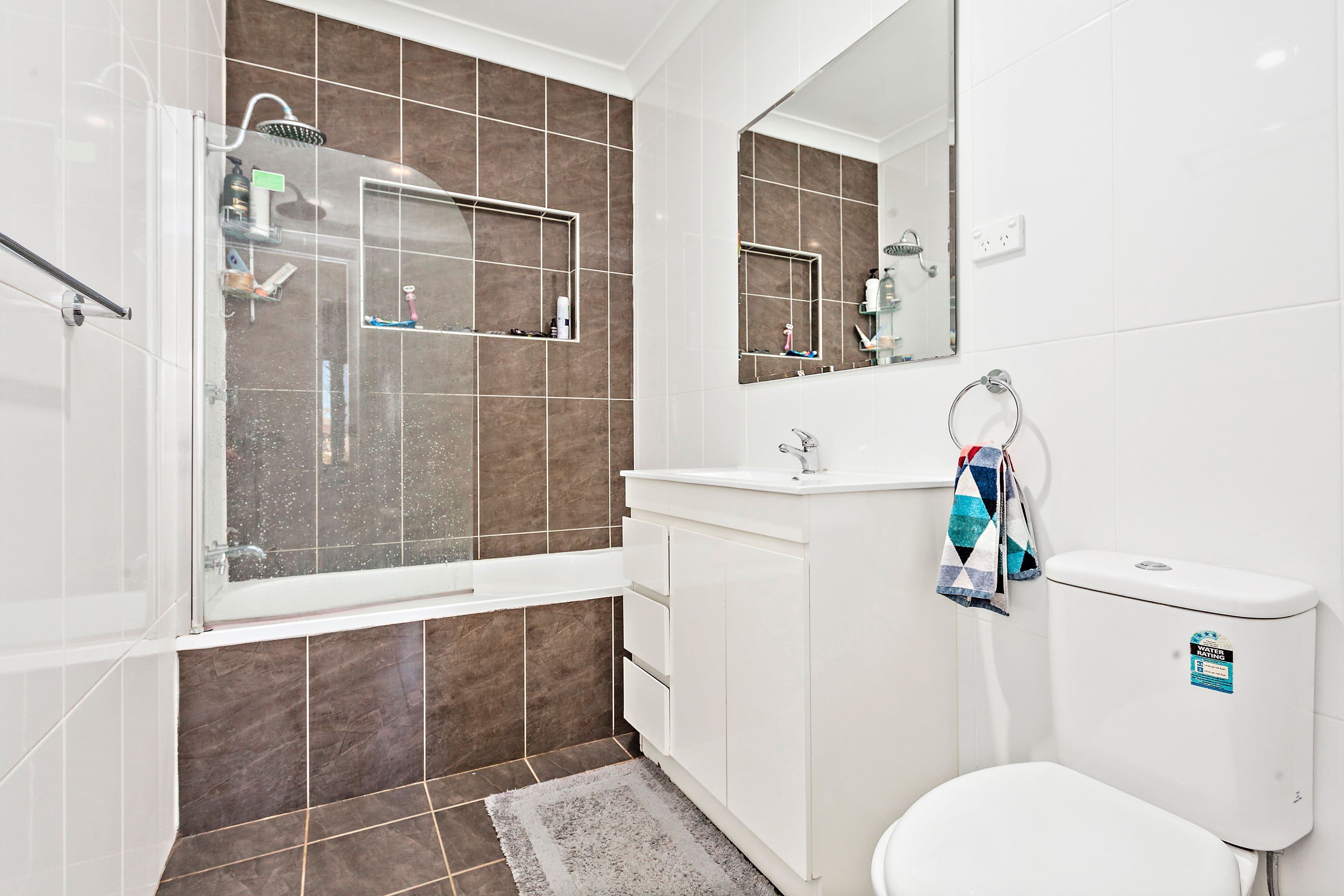 23 Bass Street, Barrack Heights - Thumbnail 5