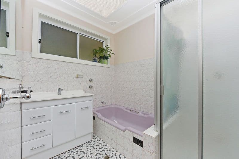 16 Bungowen Avenue, Thornleigh NSW 2120, Thornleigh - Thumbnail 5