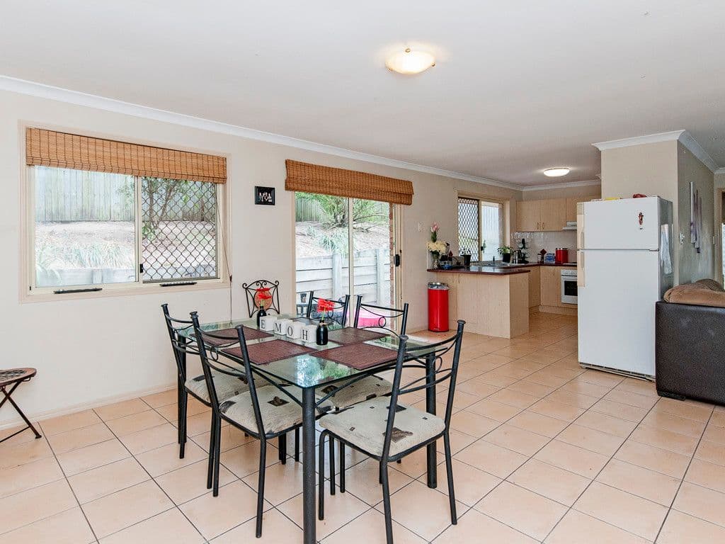 11 Azure Street, GOODNA QLD 4300, Goodna - Thumbnail 4