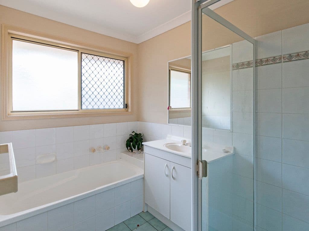 11 Azure Street, GOODNA QLD 4300, Goodna - Thumbnail 8