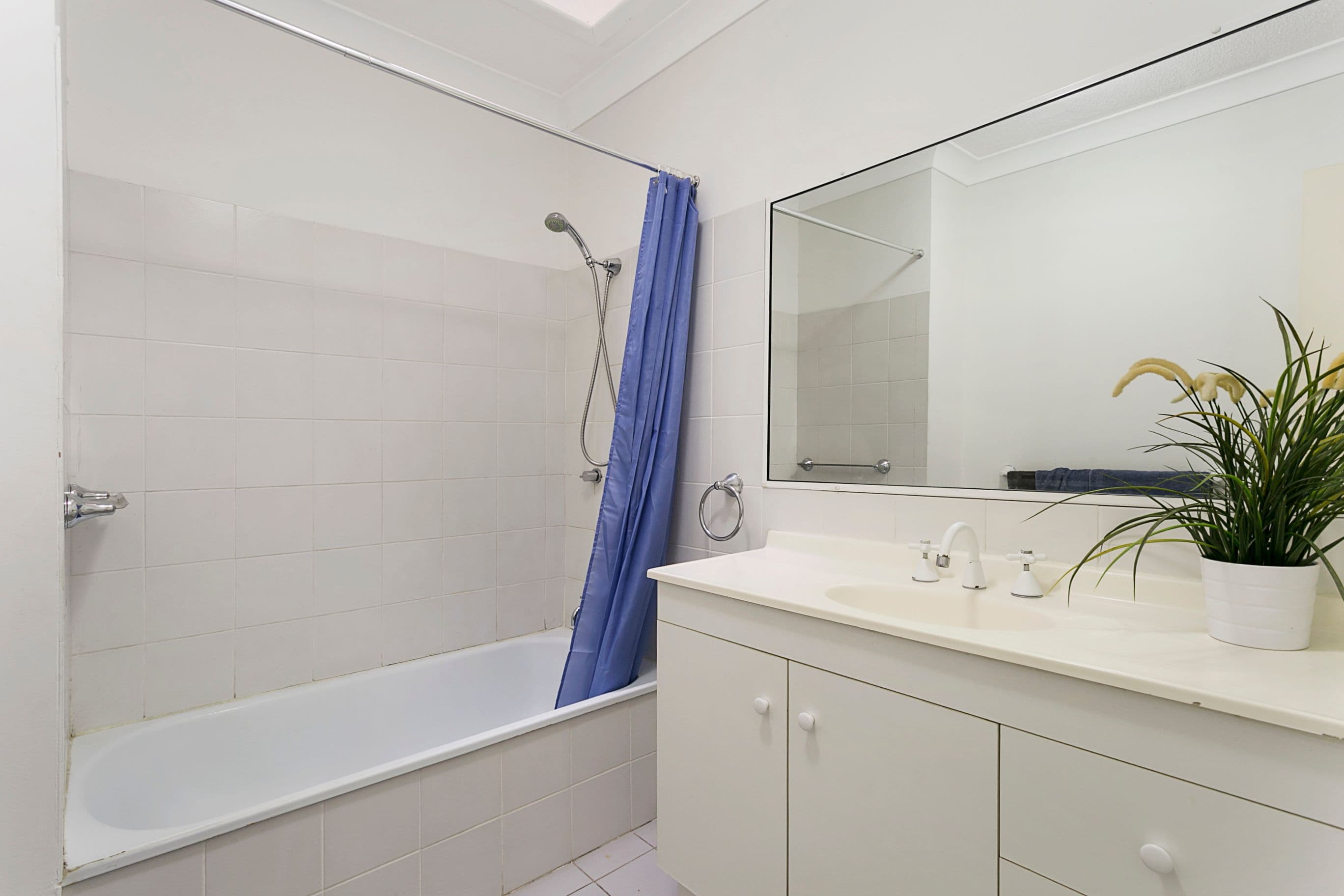 4 Moore Street, Taringa QLD 4068, Taringa - Thumbnail 8