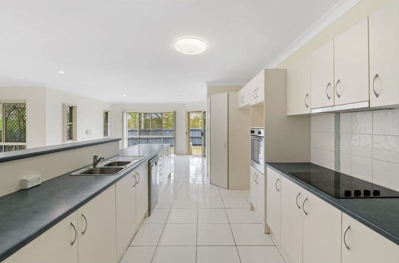 47 Escarpment Drive, Springfield QLD 4300, Springfield - Thumbnail 3