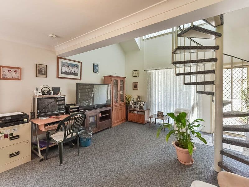 81-83 Oxford Road, Ingleburn NSW 2565, Ingleburn - Thumbnail 2