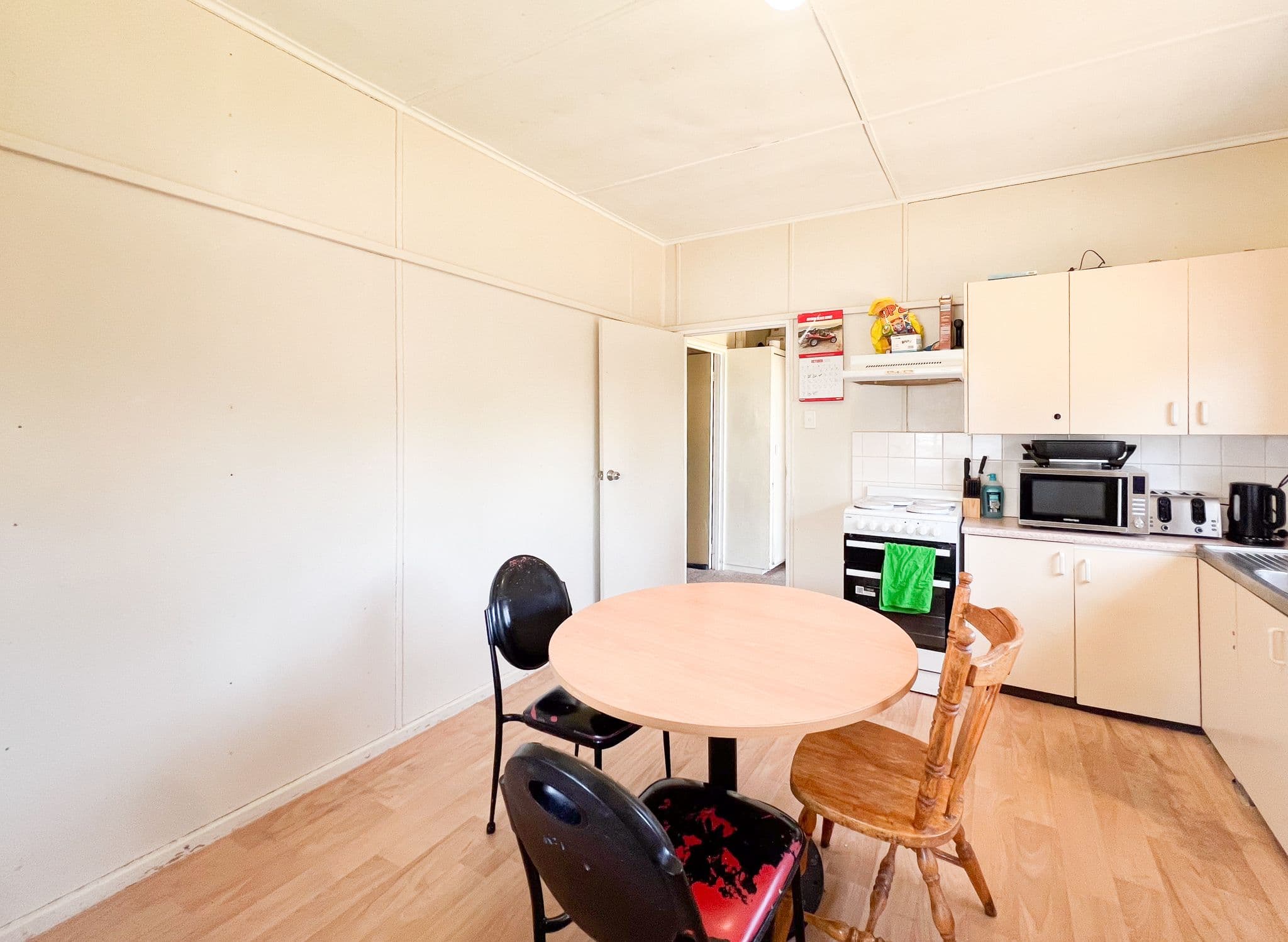 12 Kendall Street, Parkes NSW 2870, Parkes - Thumbnail 4