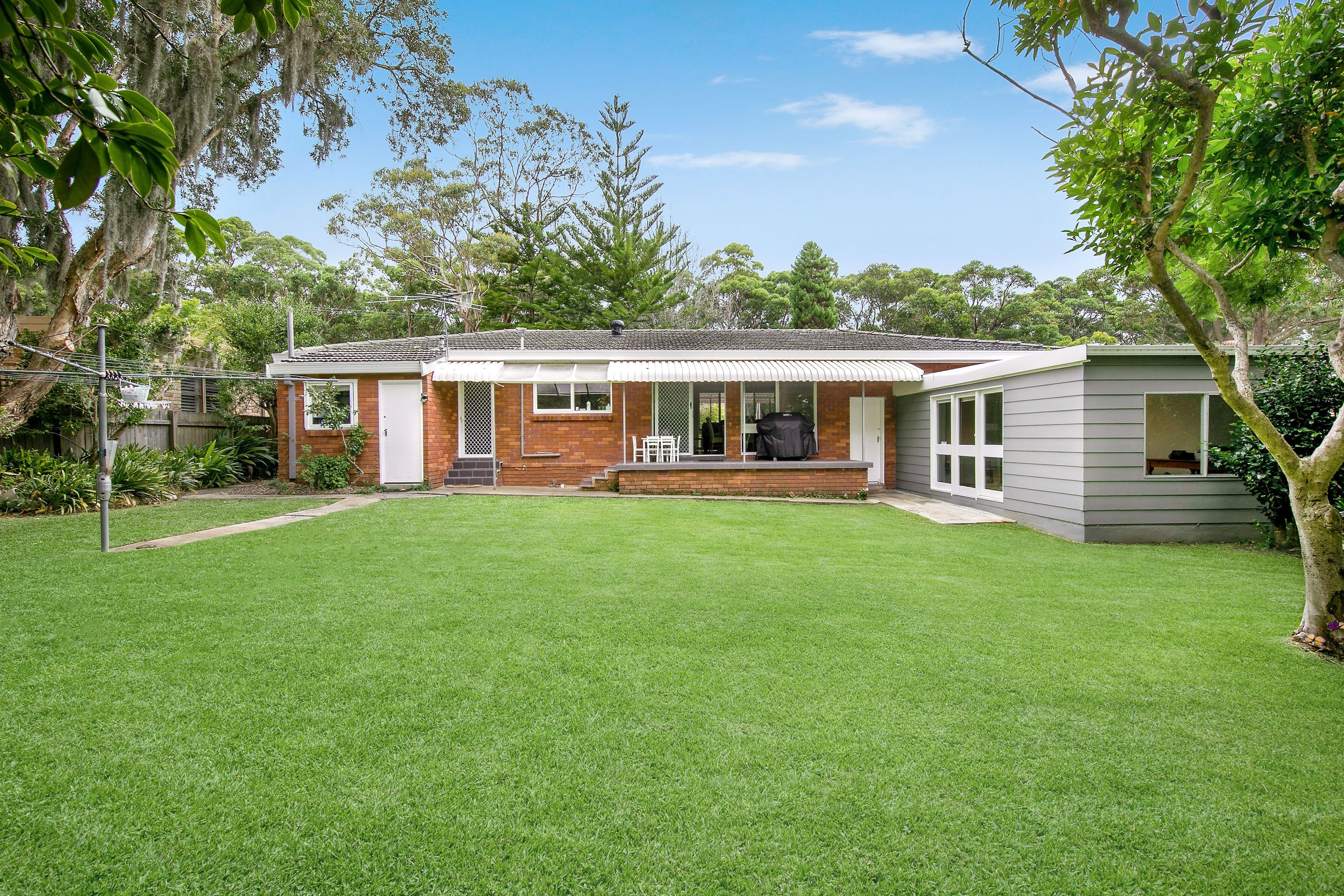 1/13-15 Nicholson Street, Footscray - Thumbnail 2