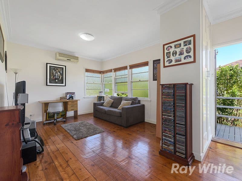 5 Warril Street, Wavell Heights QLD 4012, Wavell Heights - Thumbnail 2