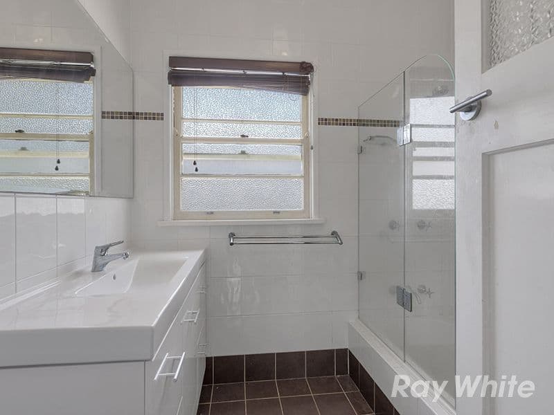 5 Warril Street, Wavell Heights QLD 4012, Wavell Heights - Thumbnail 5