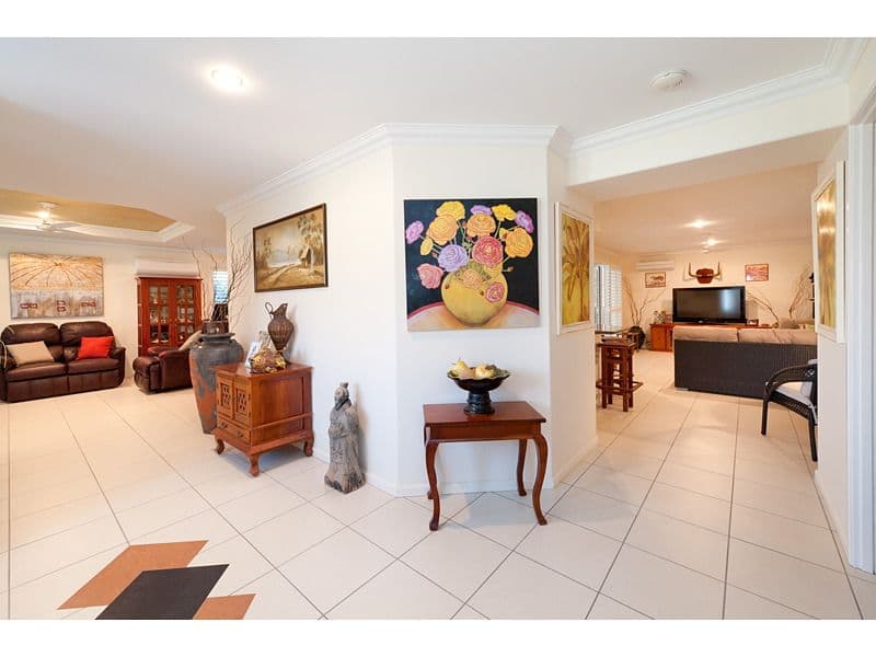 31 Springfield Drive, NORMAN GARDENS QLD 4701, Norman Gardens - Thumbnail 8