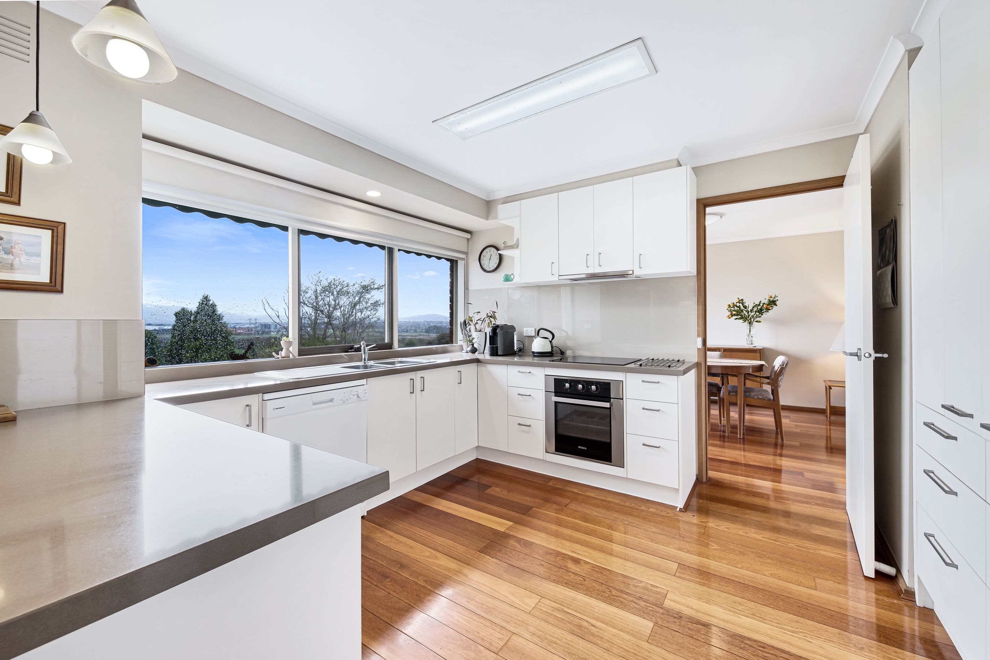 63 Craig Hill Drive, Wheelers Hill VIC 3150, Wheelers Hill - Thumbnail 4