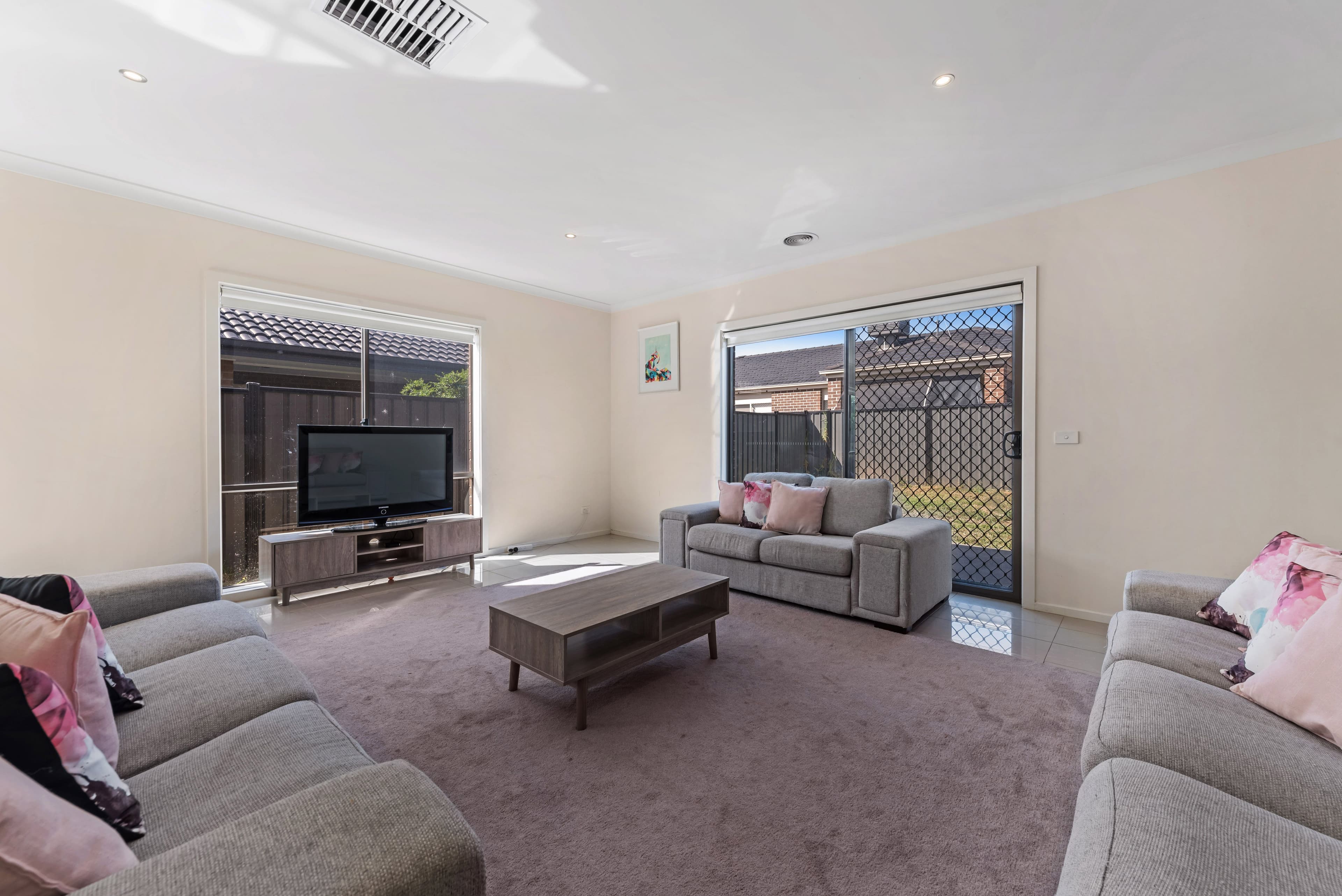 35 Kingscote Way, Wollert VIC 3750, Wollert - Thumbnail 6