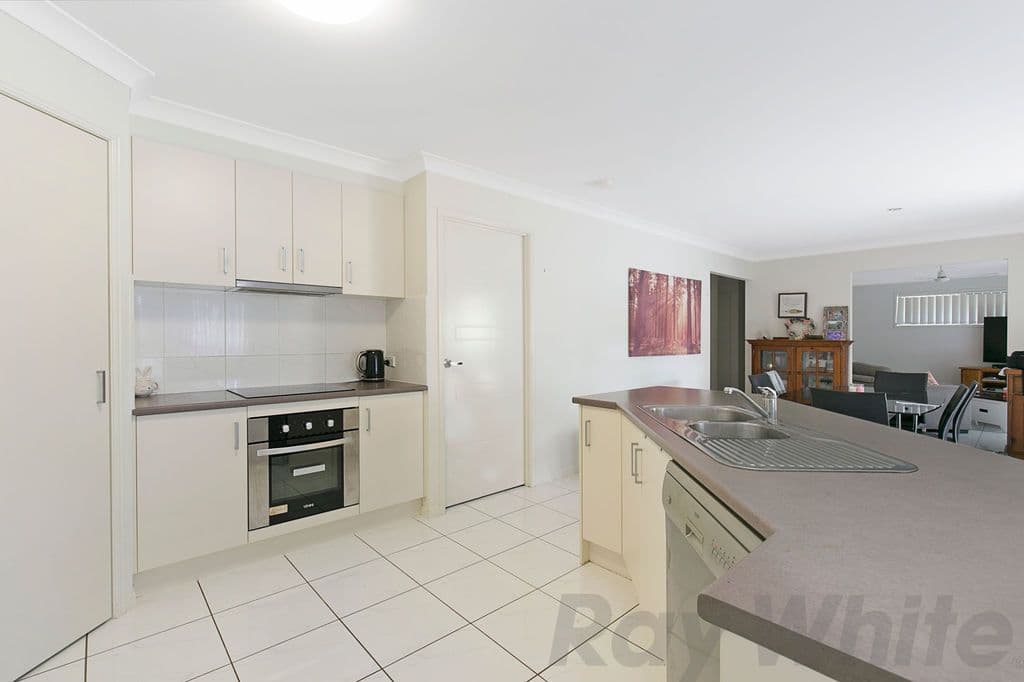 11 McDonald Road, Wellington Point QLD 4160, Wellington Point - Image 1