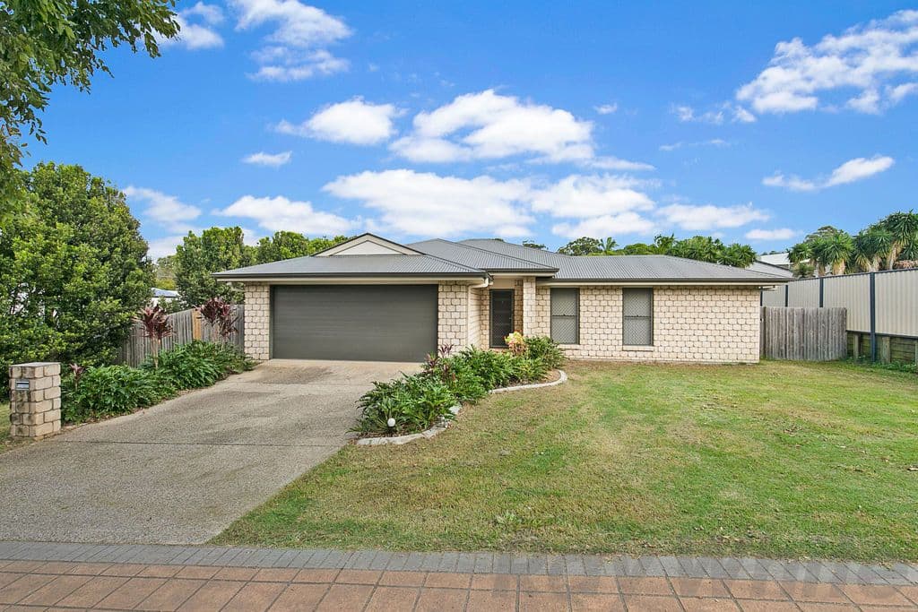 11 McDonald Road, Wellington Point QLD 4160, Wellington Point - Thumbnail 2