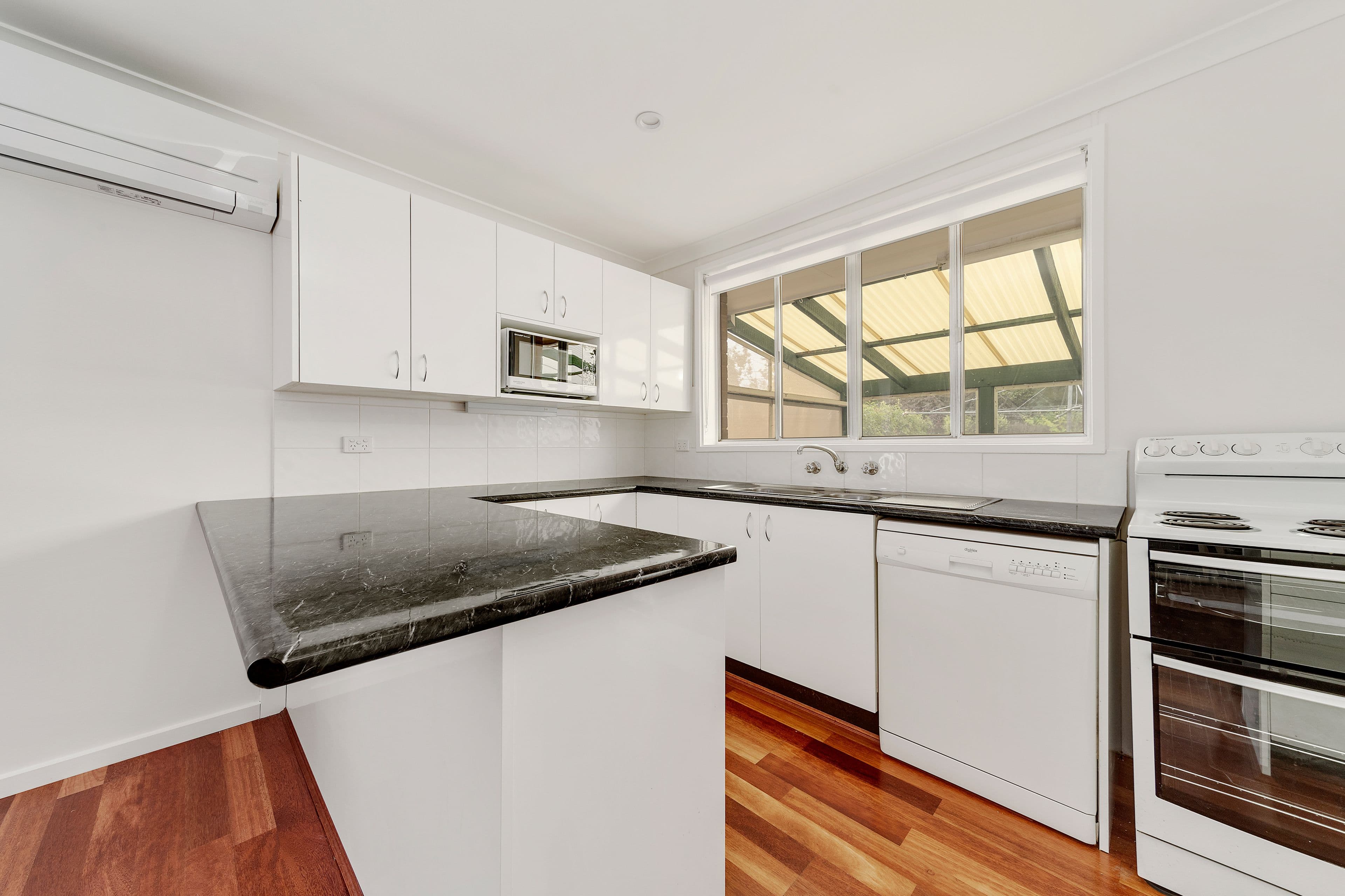 52 Northmore Crescent, Higgins ACT 2615, Higgins - Thumbnail 3