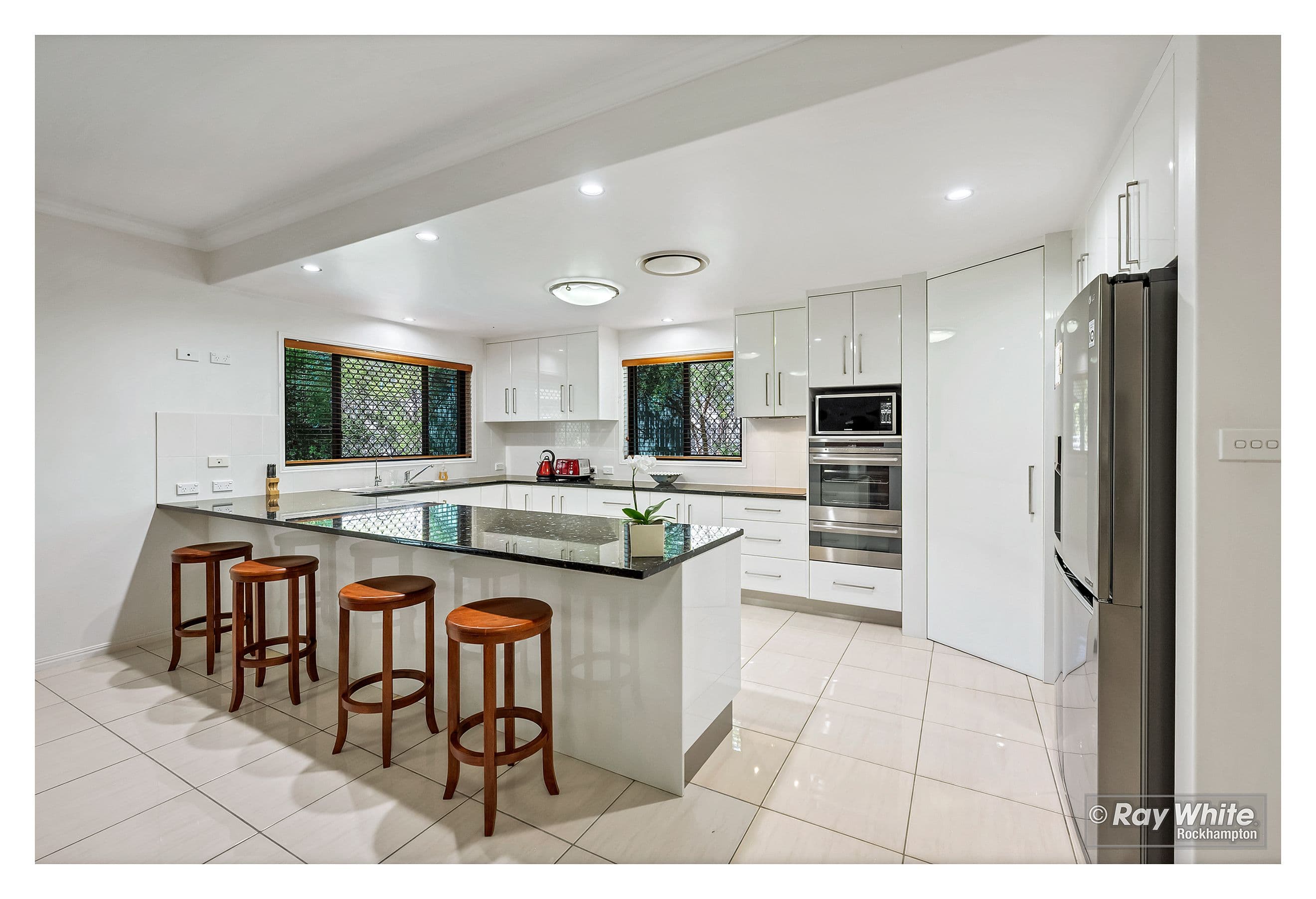 17 Constantia Crescent, Frenchville QLD 4701, Frenchville - Thumbnail 5