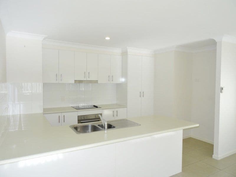 77 Nutmeg Drive, Griffin QLD 4503, Griffin - Thumbnail 2