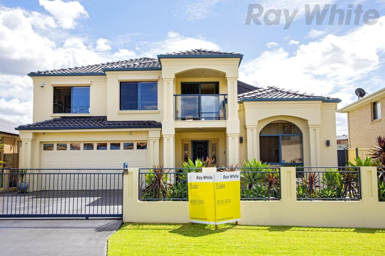 4 Bellerive Close, West Hoxton - Image 1