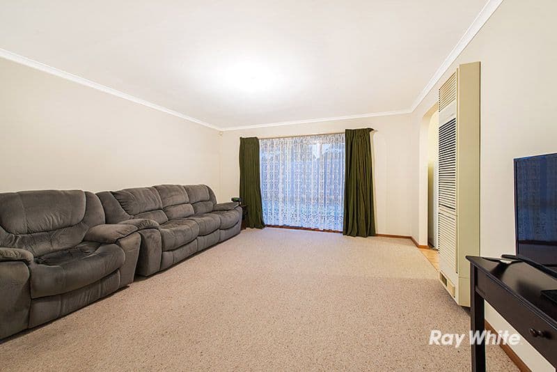 8 Grace Street, Cranbourne VIC 3977, Cranbourne - Thumbnail 4