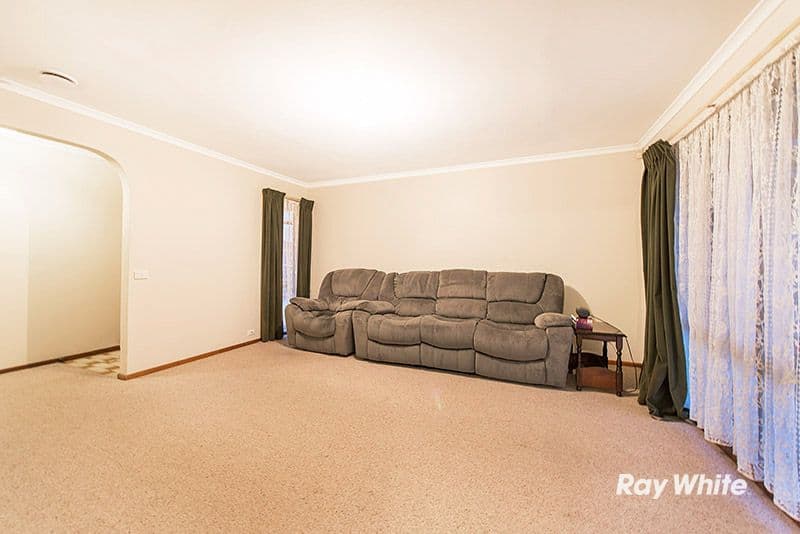 8 Grace Street, Cranbourne VIC 3977, Cranbourne - Thumbnail 5
