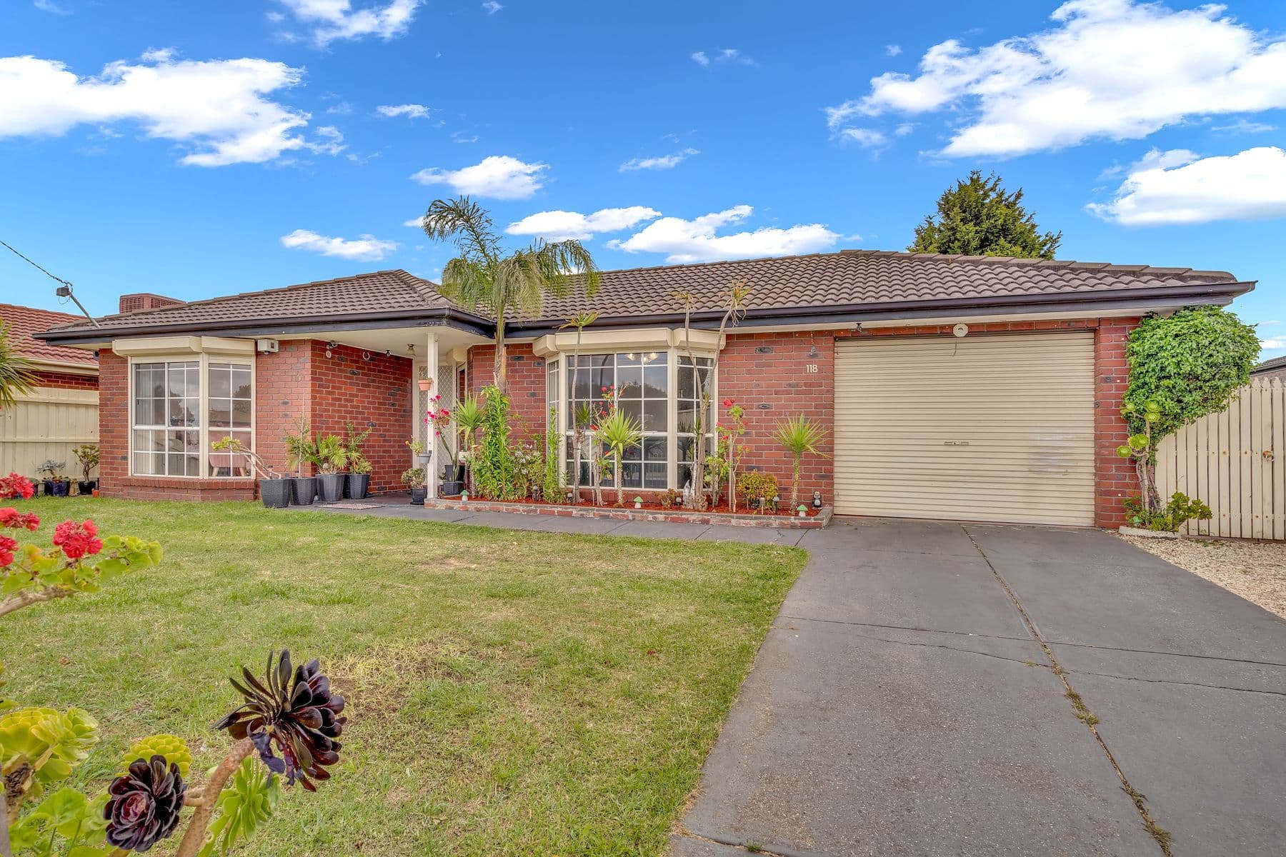 118 Bridgewater Road, Craigieburn VIC 3064, Craigieburn - Image 1