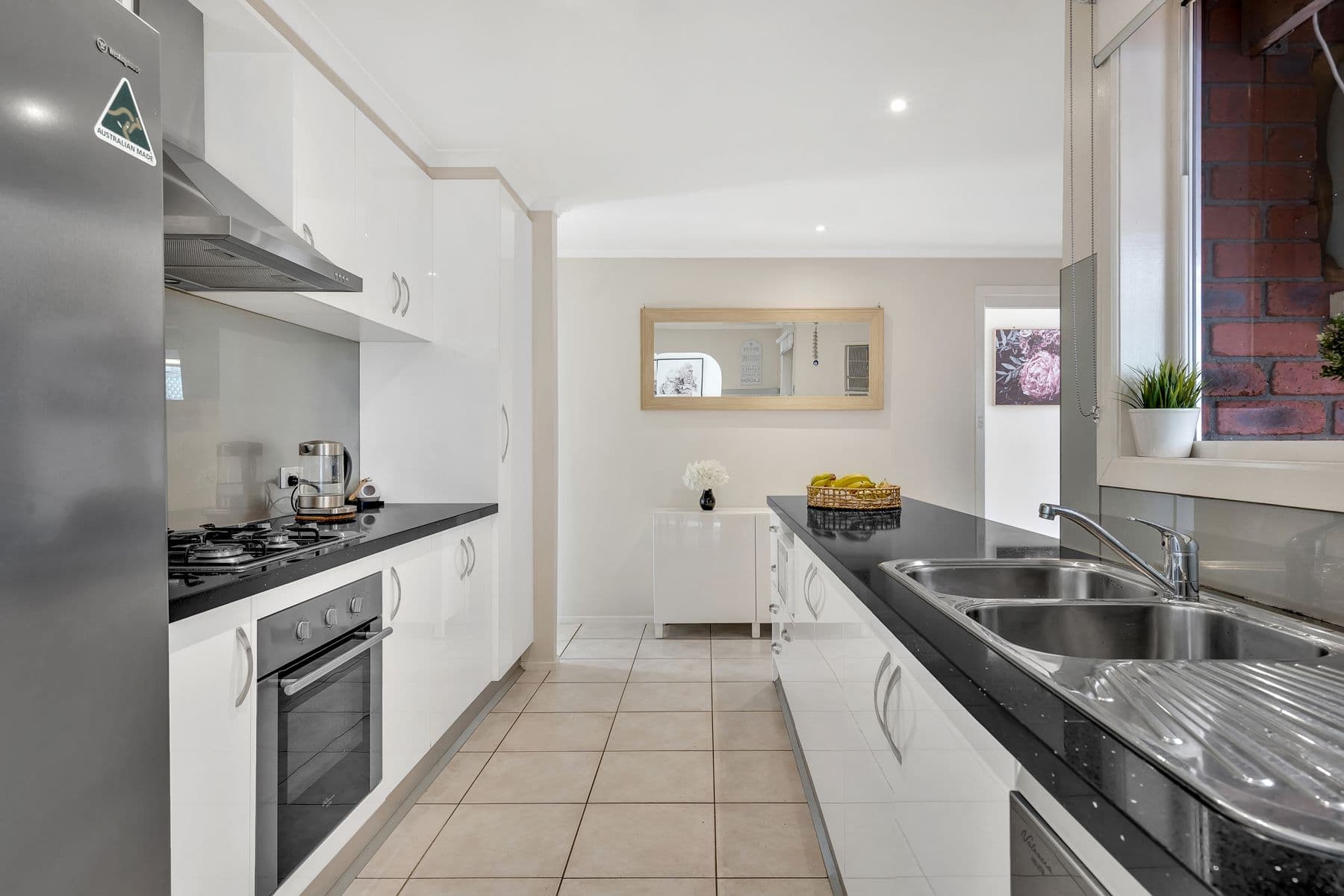 118 Bridgewater Road, Craigieburn VIC 3064, Craigieburn - Thumbnail 4