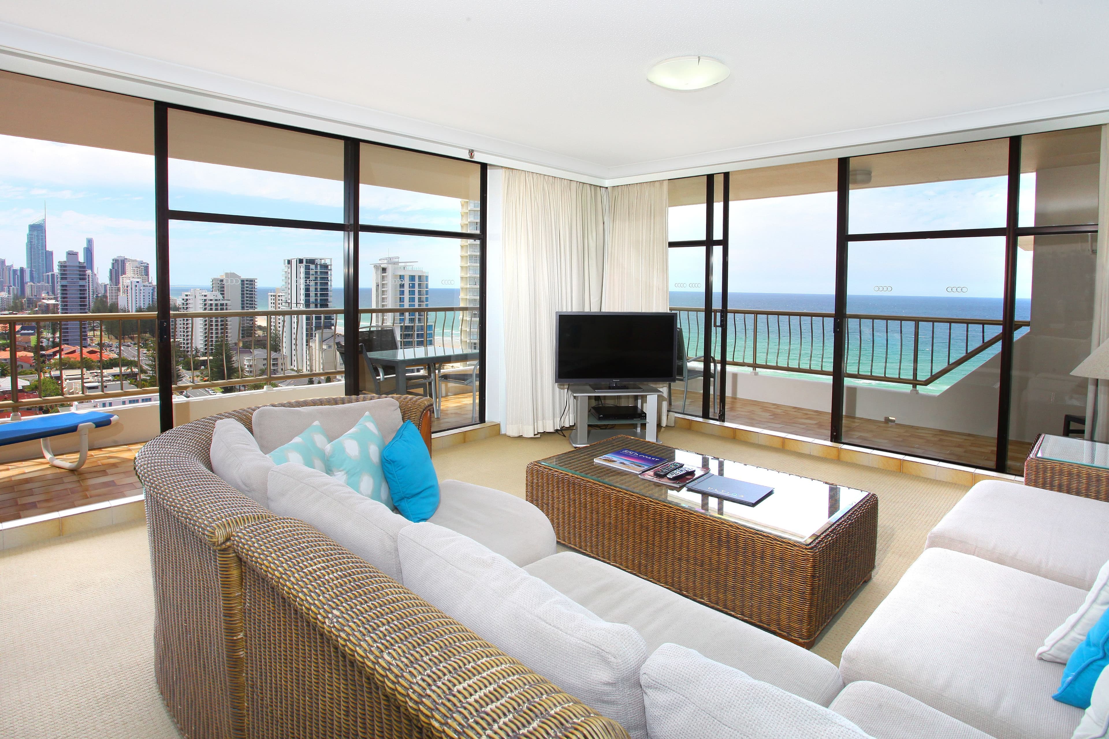 18C 'Beach Haven' 1 Albert Avenue, Broadbeach QLD 4218, Broadbeach - Thumbnail 4