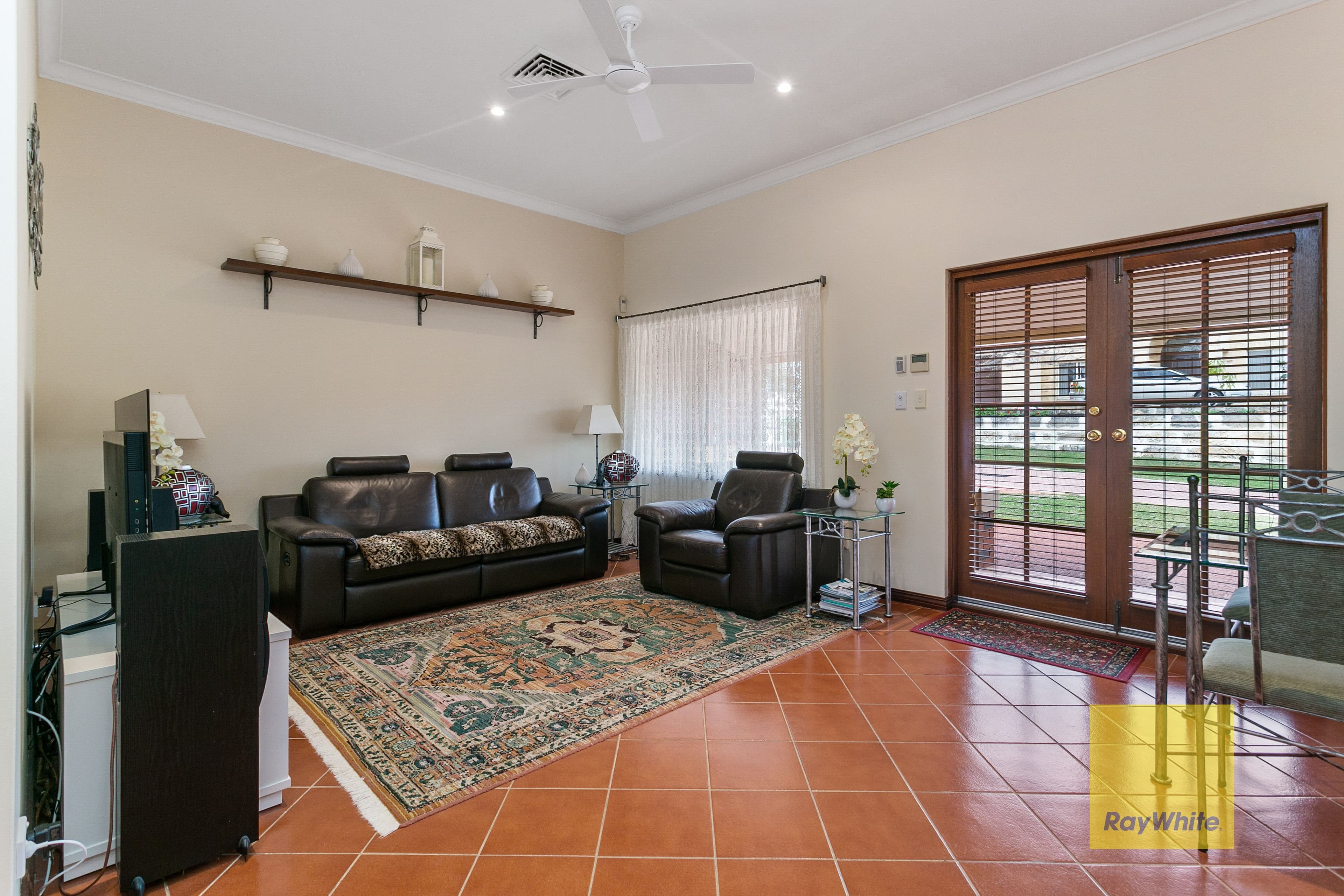 4 Finsbury Grove, Mount Claremont WA 6010, Mount Claremont - Thumbnail 3