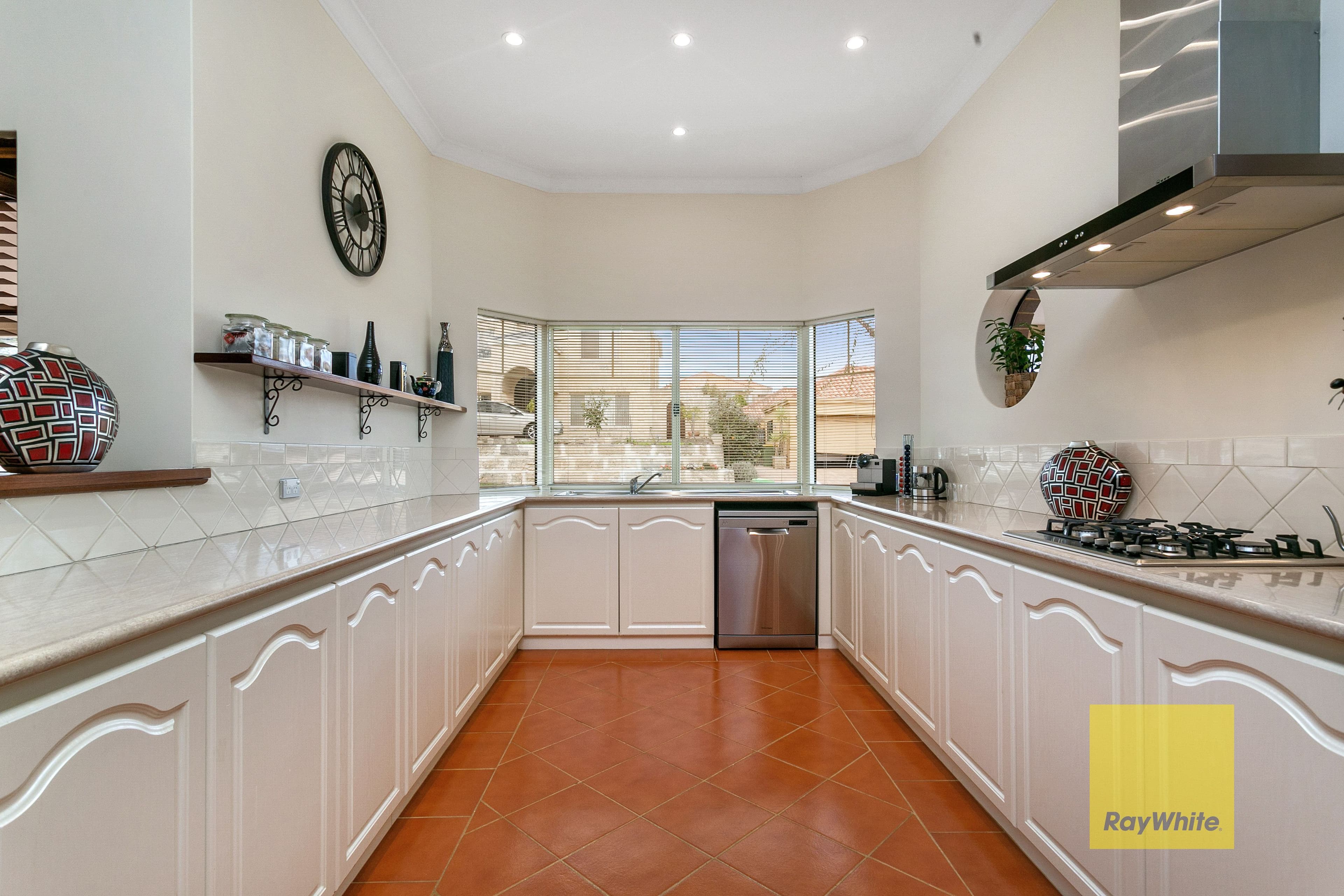 4 Finsbury Grove, Mount Claremont WA 6010, Mount Claremont - Thumbnail 4