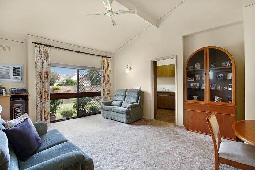 2 Dunstan Street, PRESTON VIC 3072, Preston - Thumbnail 2