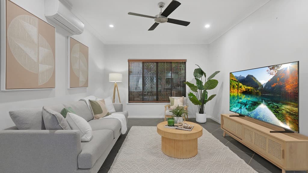 4 Stapleton Close, Redlynch, QLD, 4870, Redlynch - Thumbnail 3
