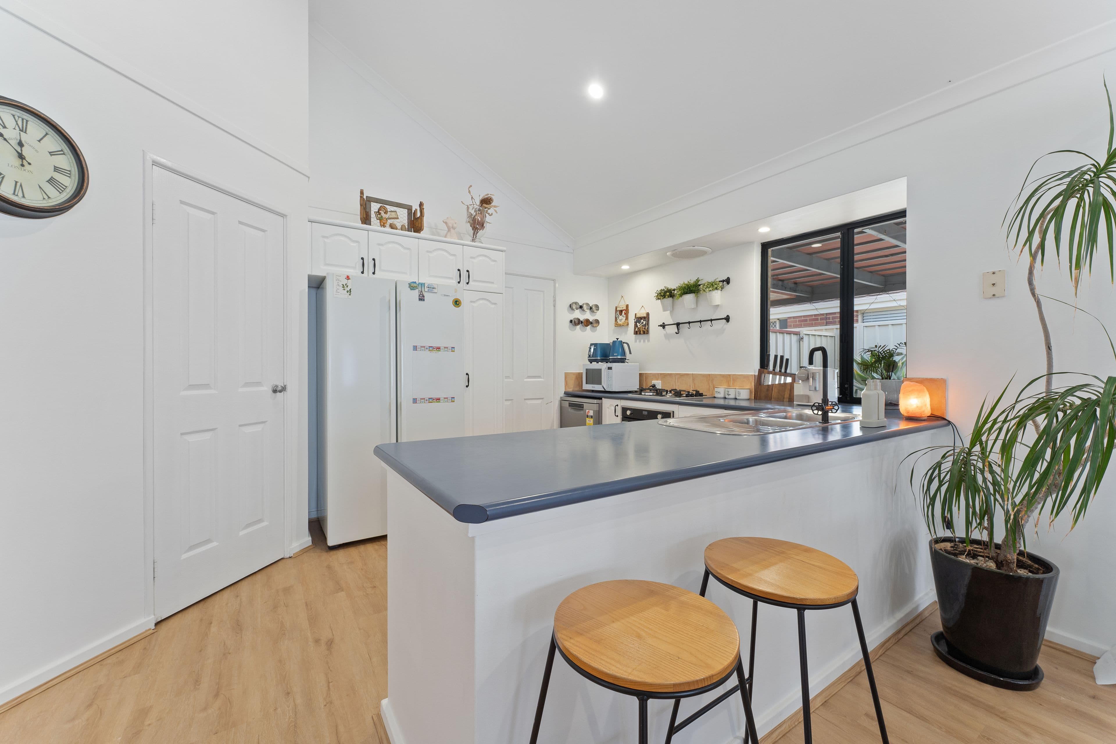 41 Arpenteur Drive, Baldivis WA 6171, Baldivis - Thumbnail 3
