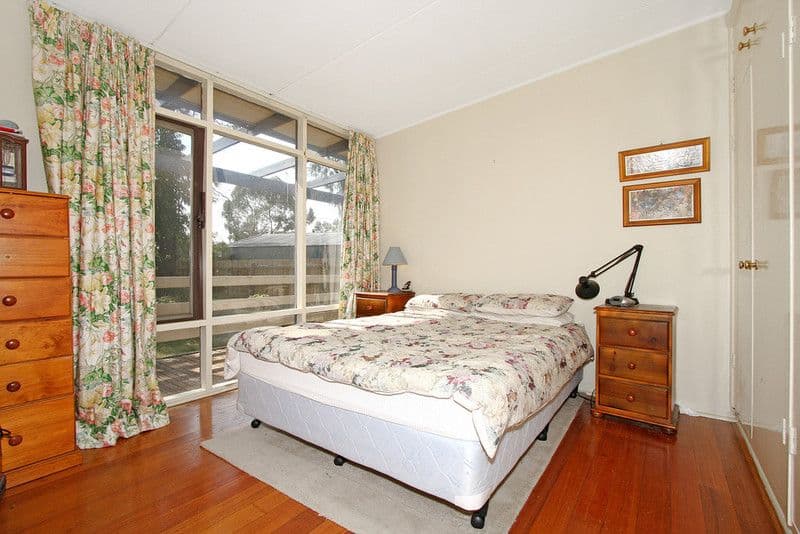 10 Manuka Drive, FERNTREE GULLY VIC 3156, Ferntree Gully - Thumbnail 5