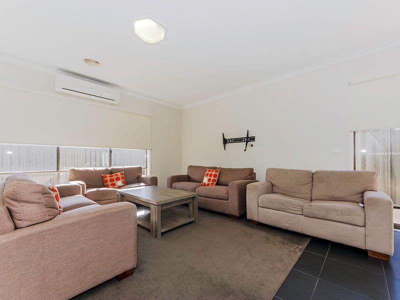 9 Cardinia Grove, Wyndham Vale VIC 3024, Wyndham Vale - Thumbnail 8