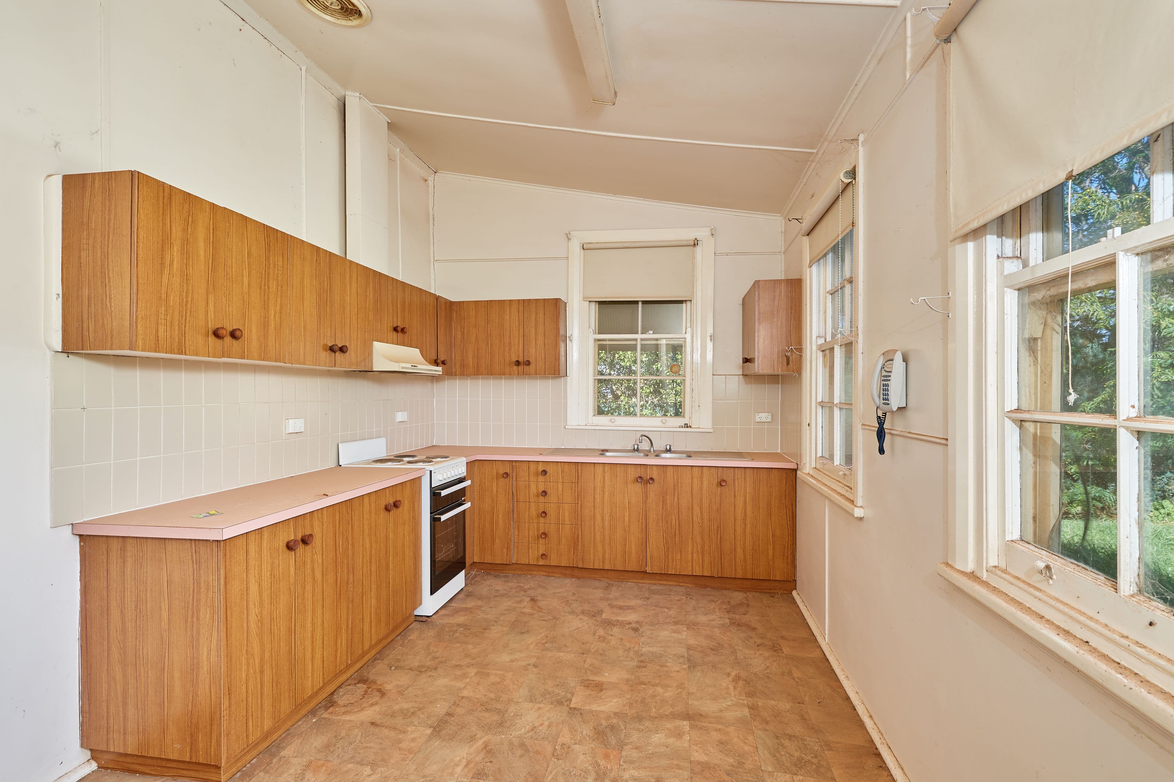 23 Langham Street, Ganmain NSW 2702, Ganmain - Thumbnail 2