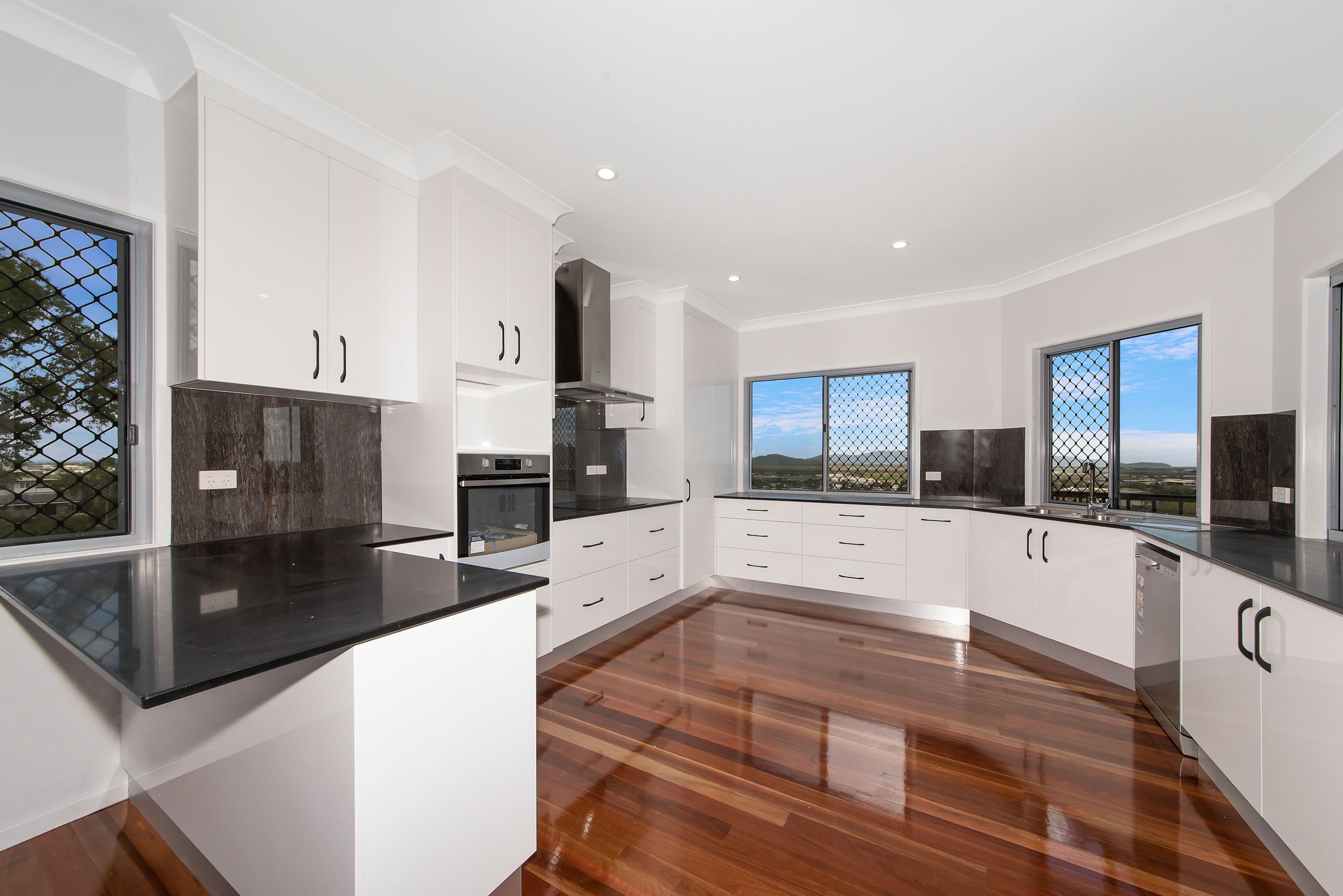 9 Tableland Terrace, Mount Louisa QLD 4814, Mount Louisa - Thumbnail 2