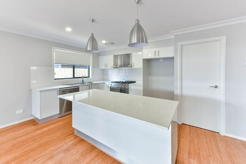 11 Milton Circuit, Oran Park - Thumbnail 4