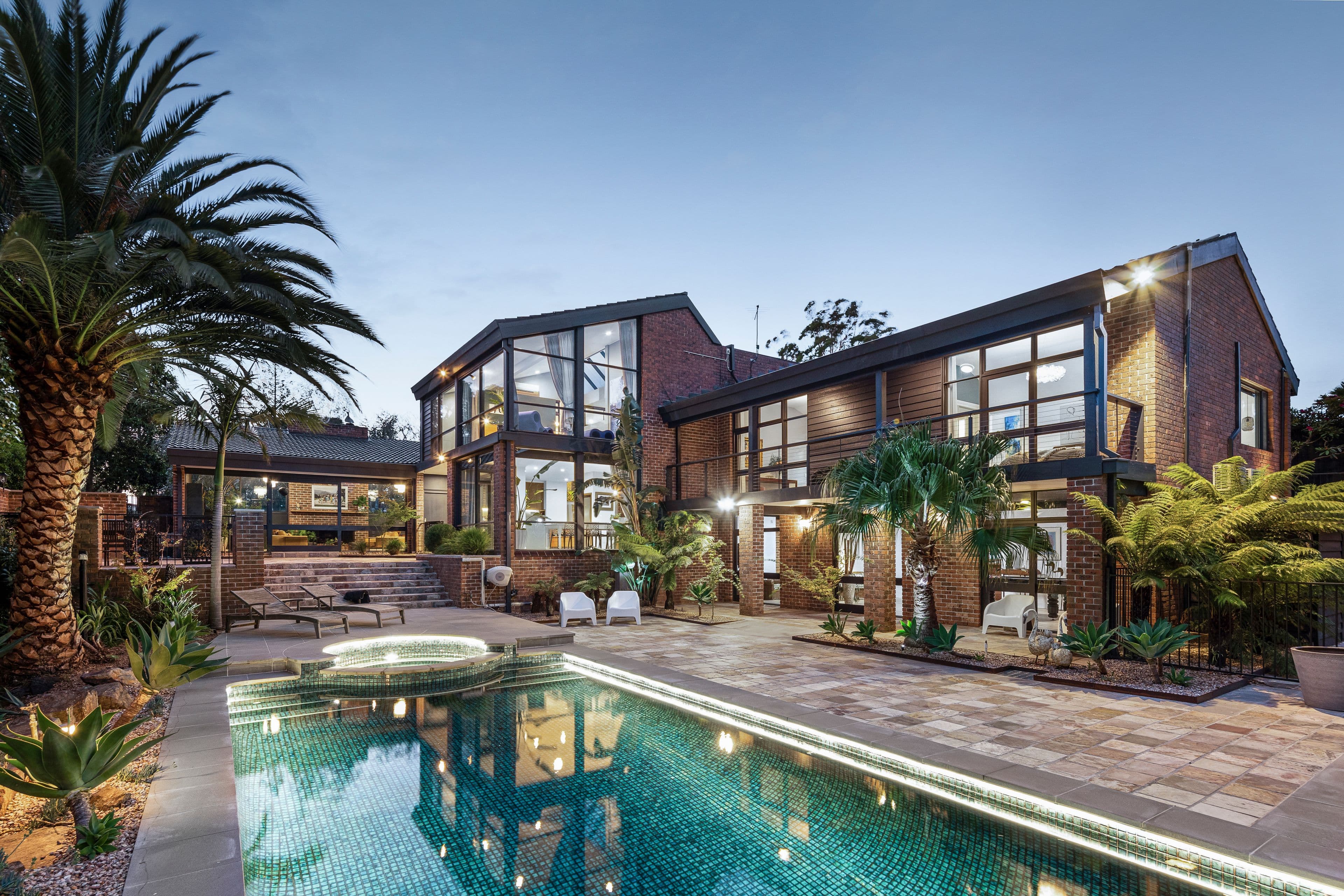4 Ambleside Close, Frankston South VIC 3199, Frankston South - Image 1