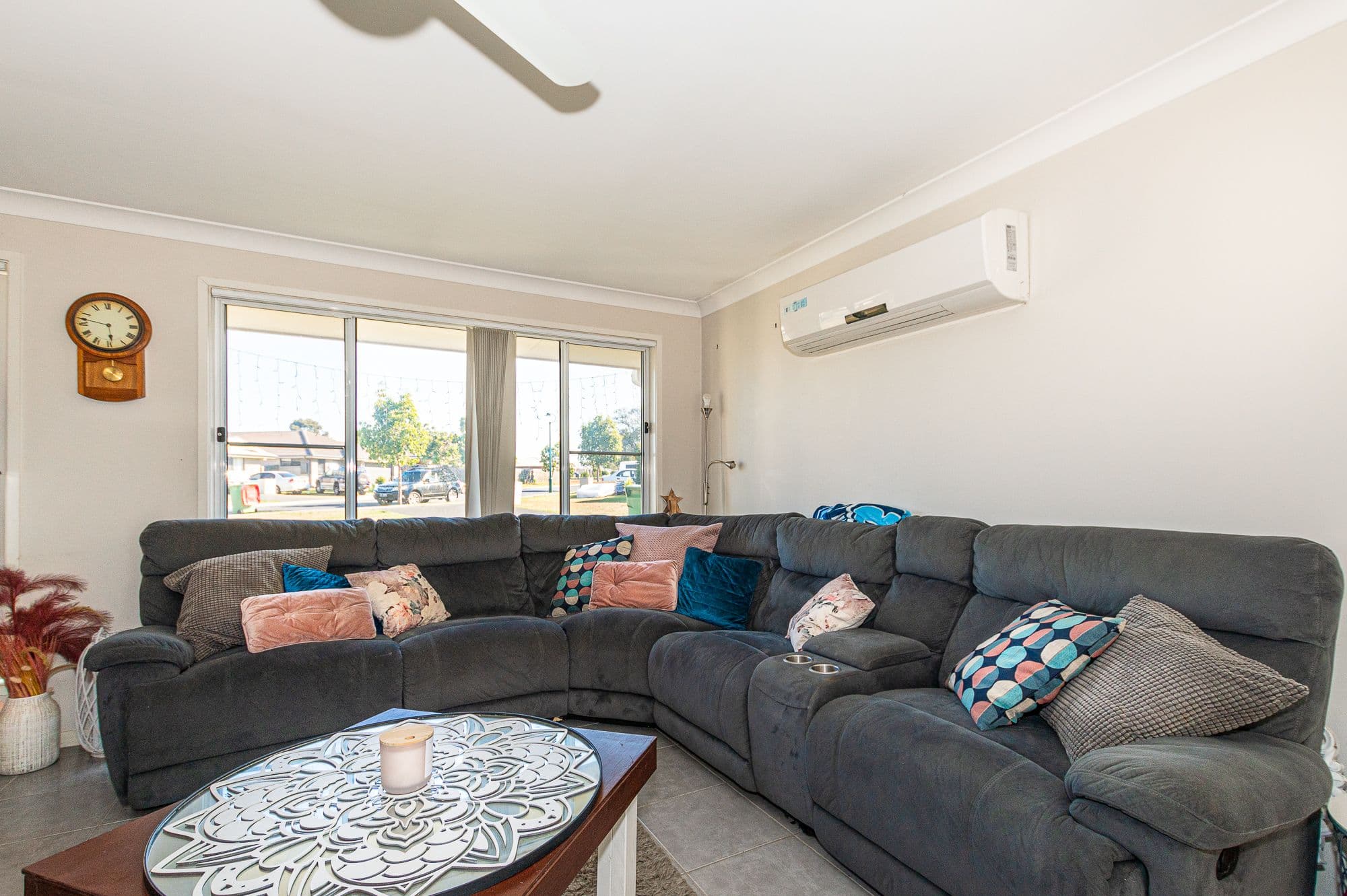 10 Pinehurst Avenue, Leichhardt QLD 4305, Leichhardt - Thumbnail 2